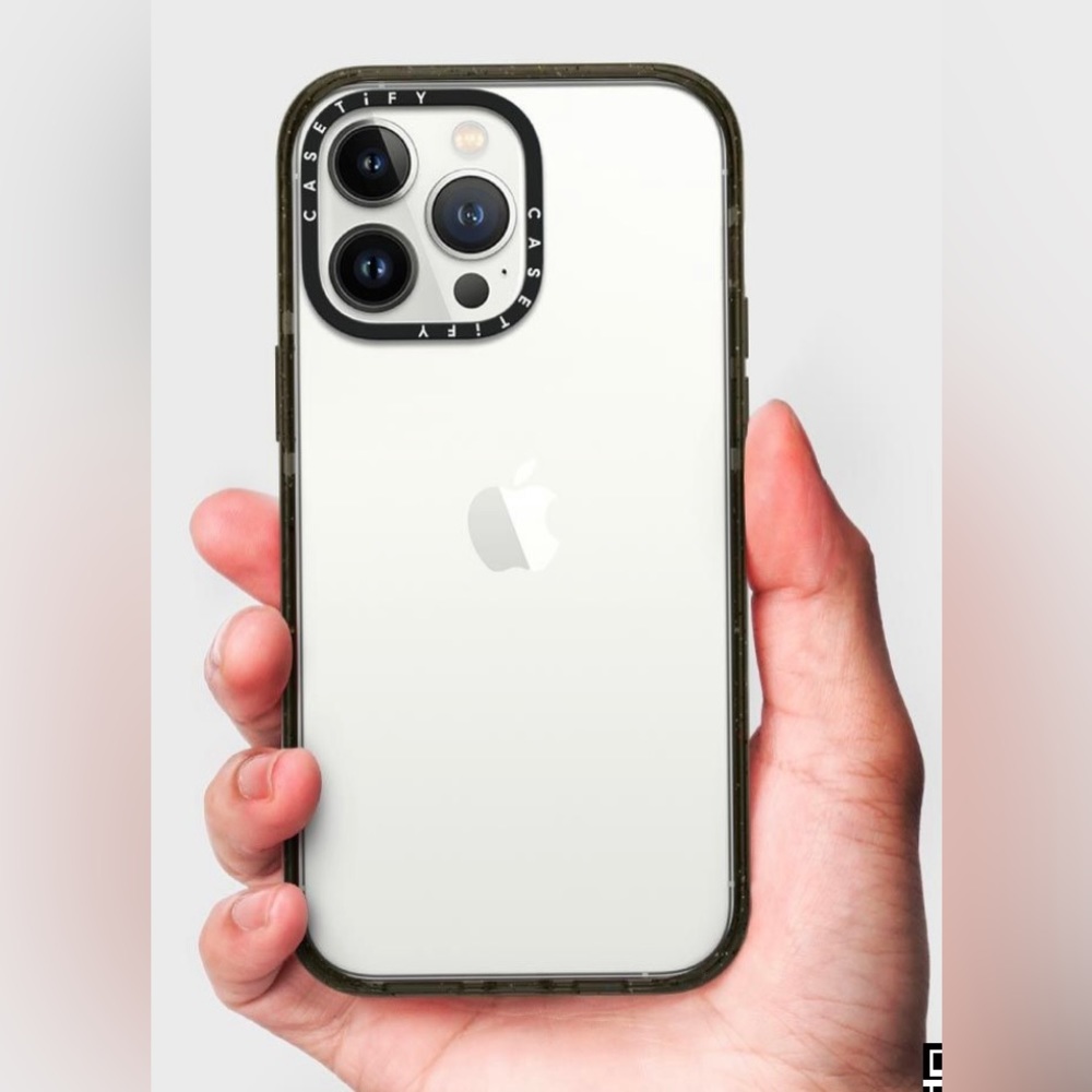 Casetify IPhone 12 Clear Megacase